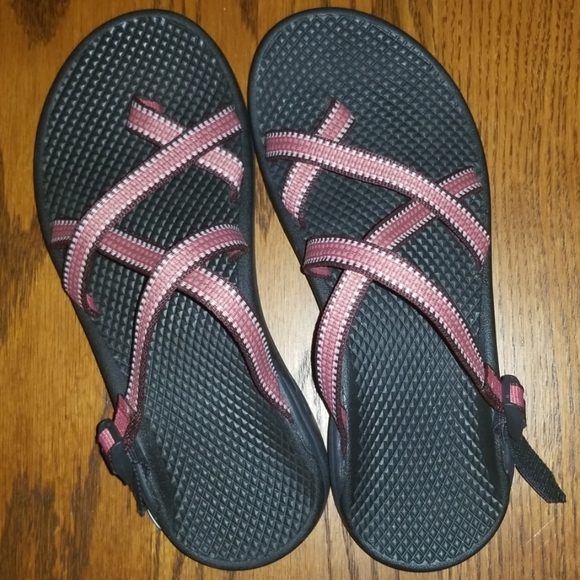chaco tegu sandals